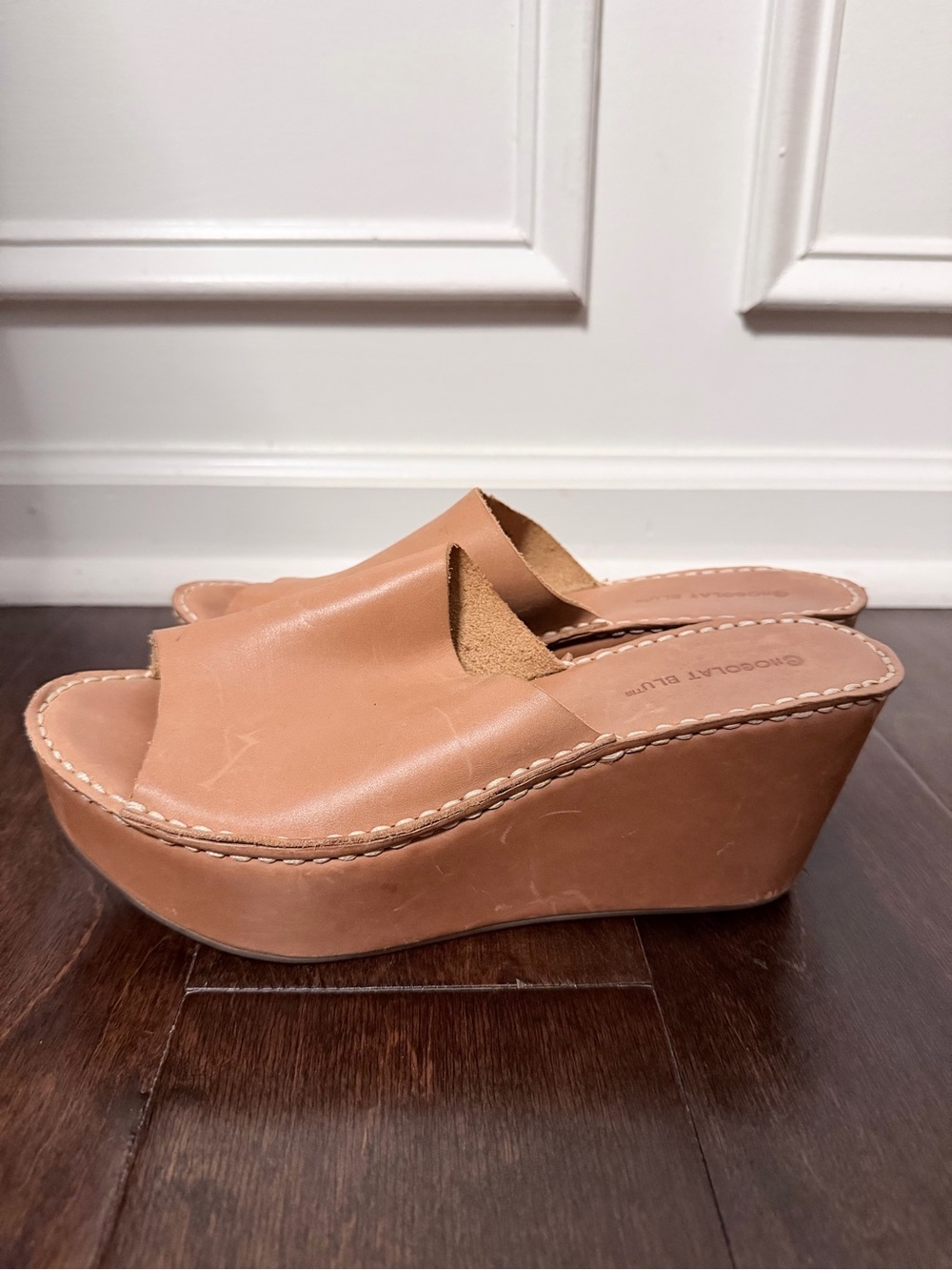 Chocolat Blu Westbrook Platform Slide Sandal leather 7.5